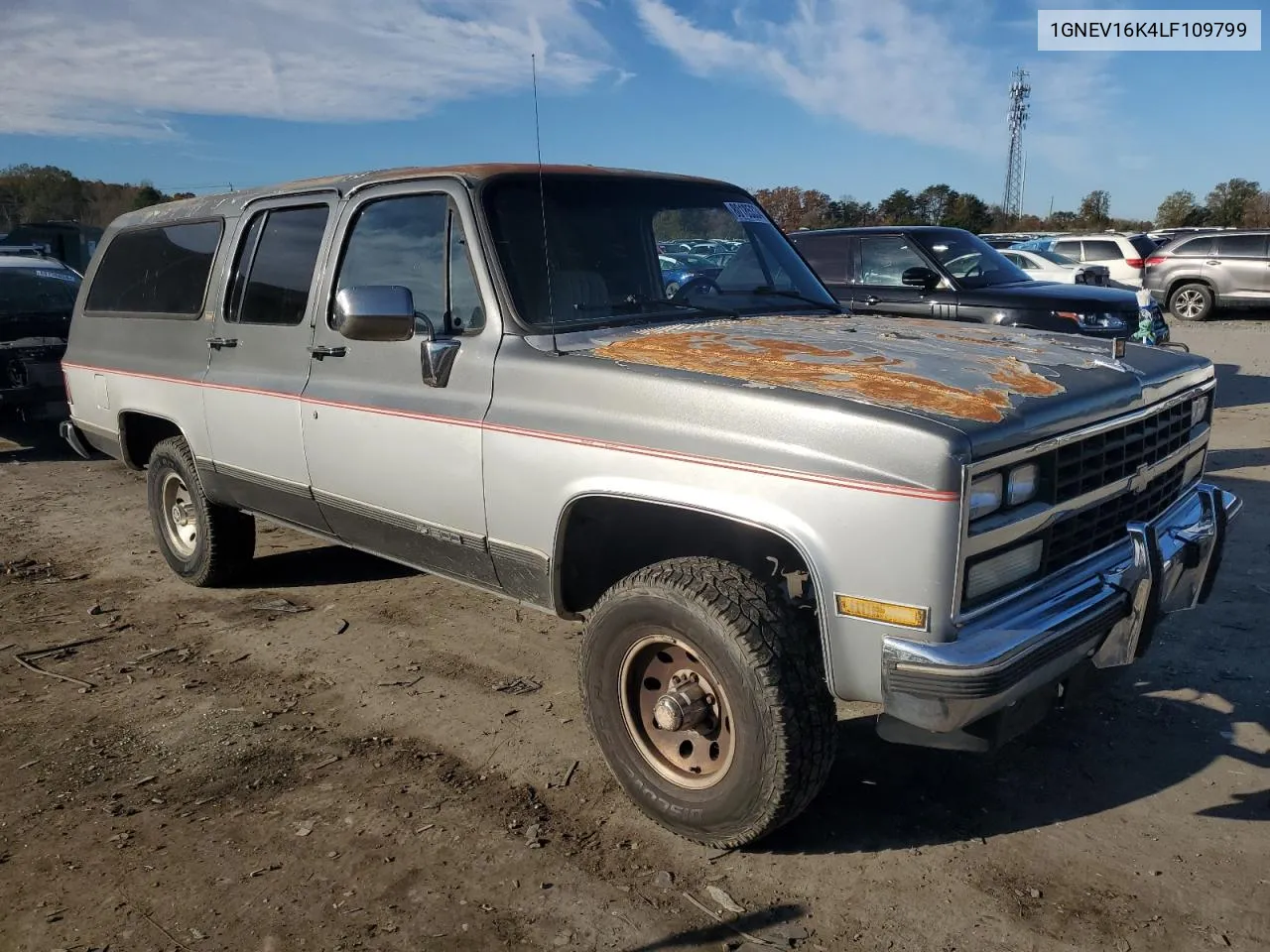 1990 Chevrolet Suburban V1500 VIN: 1GNEV16K4LF109799 Lot: 80185334