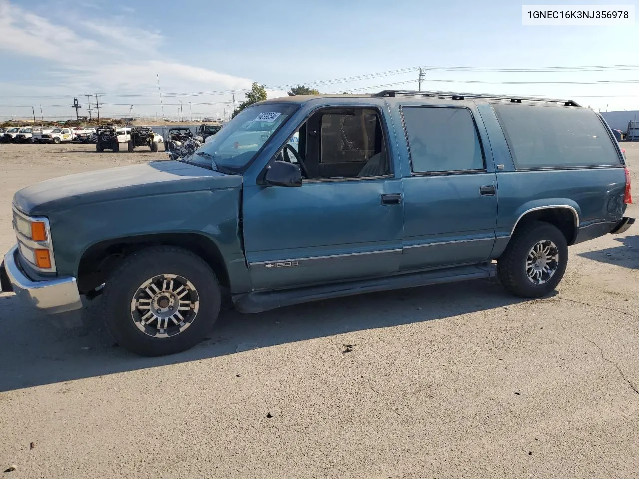 1992 Chevrolet Suburban C1500 VIN: 1GNEC16K3NJ356978 Lot: 74299054