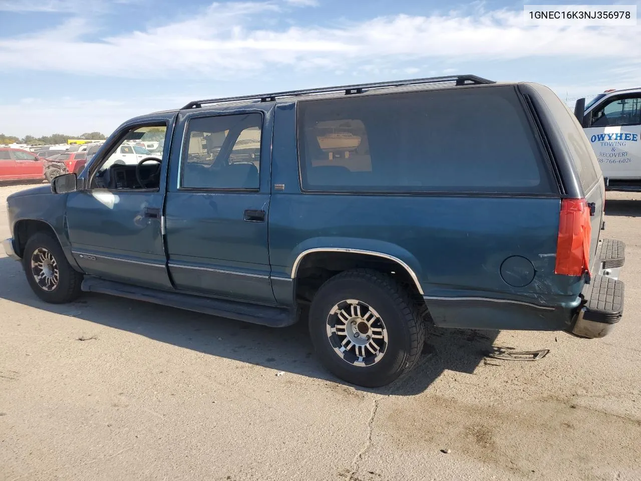 1GNEC16K3NJ356978 1992 Chevrolet Suburban C1500