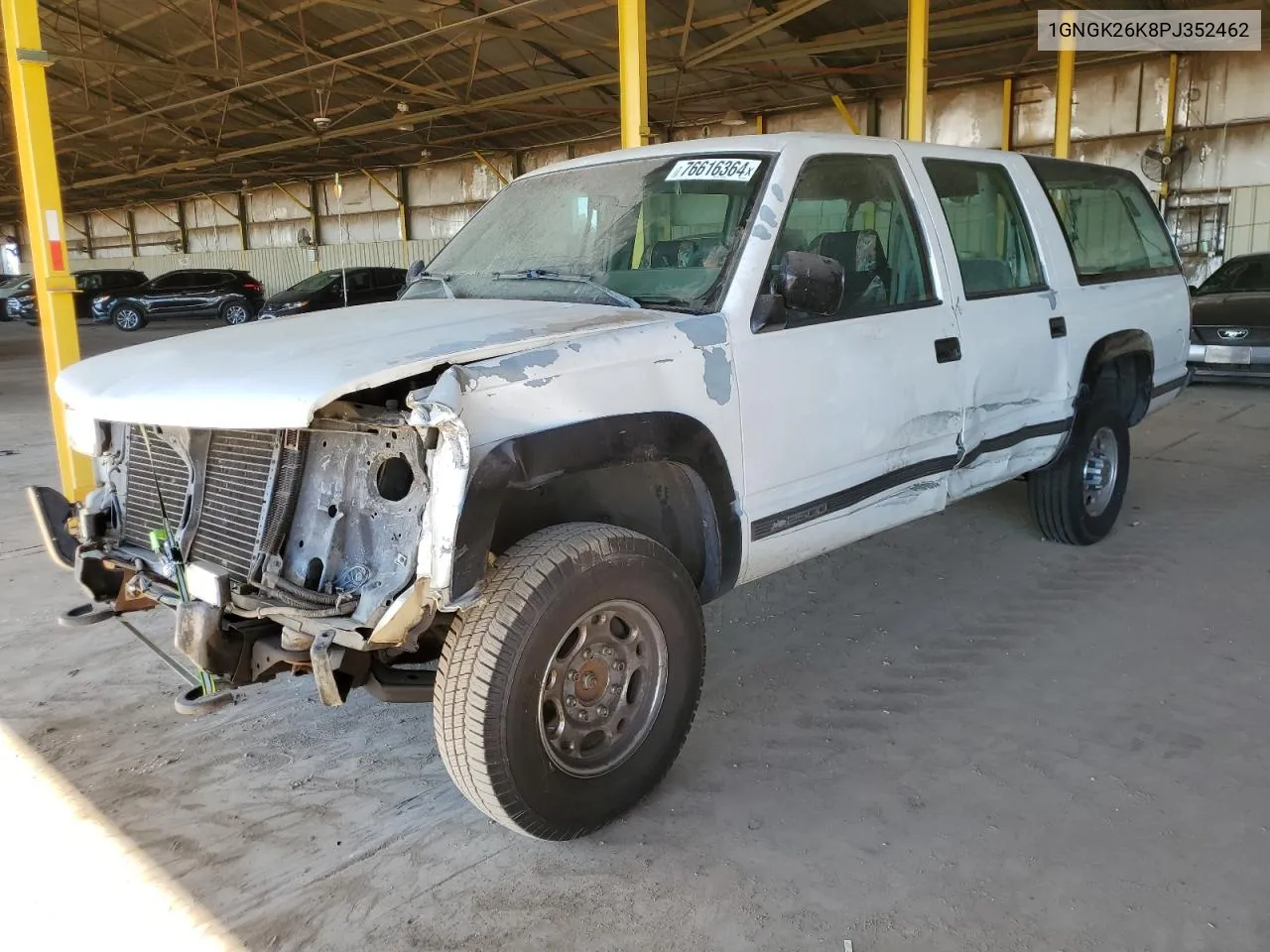 1993 Chevrolet Suburban K2500 VIN: 1GNGK26K8PJ352462 Lot: 76616364