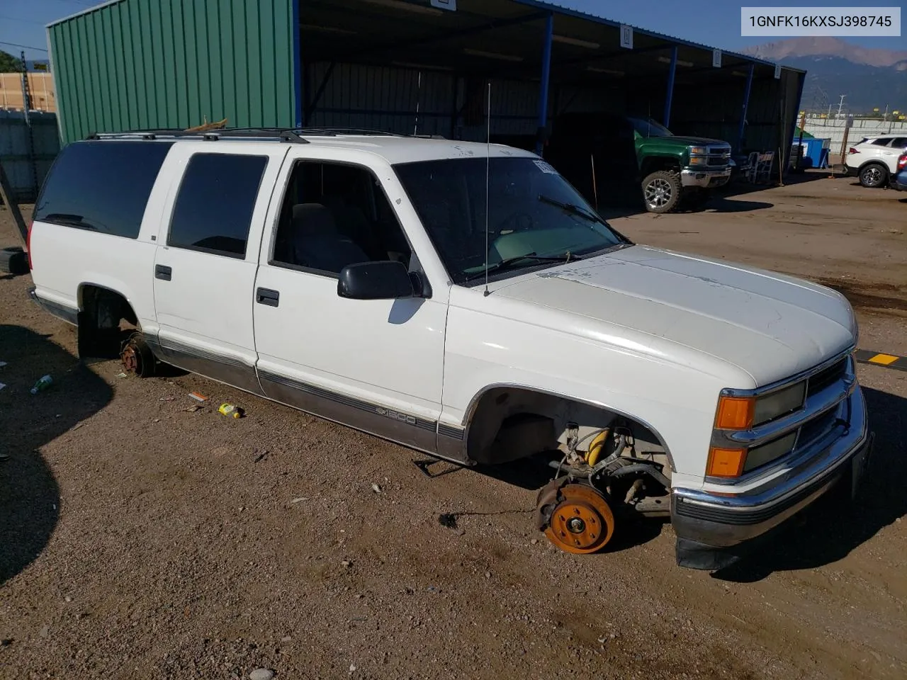 1995 Chevrolet Suburban K1500 VIN: 1GNFK16KXSJ398745 Lot: 67475634