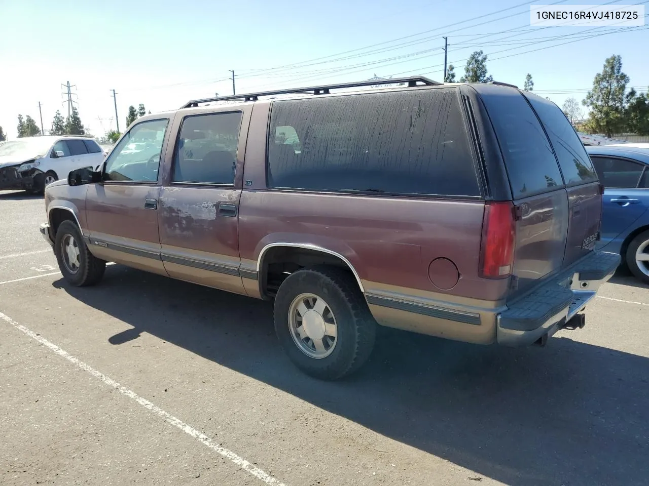 1997 Chevrolet Suburban C1500 VIN: 1GNEC16R4VJ418725 Lot: 75766084