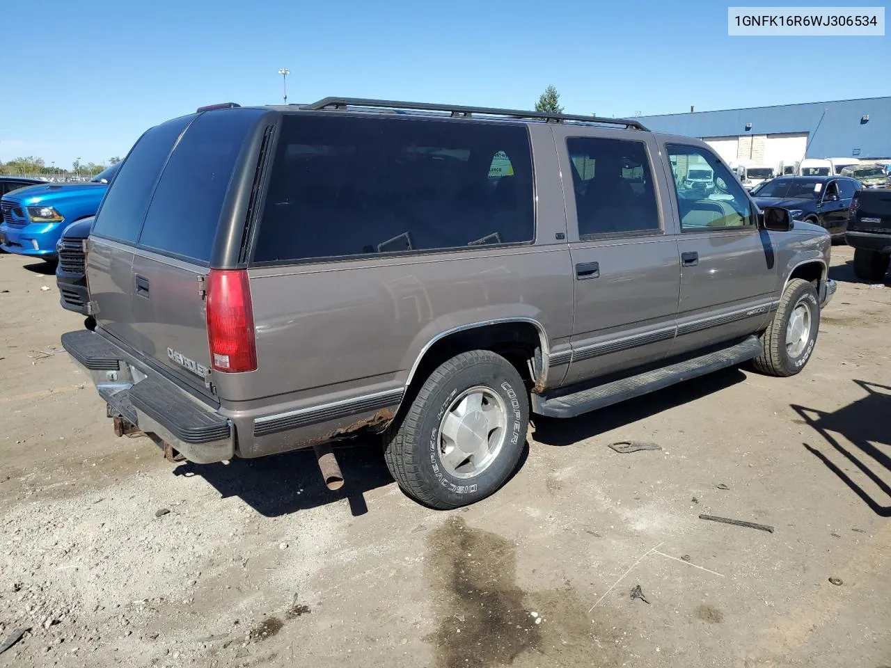 1998 Chevrolet Suburban K1500 VIN: 1GNFK16R6WJ306534 Lot: 75030844