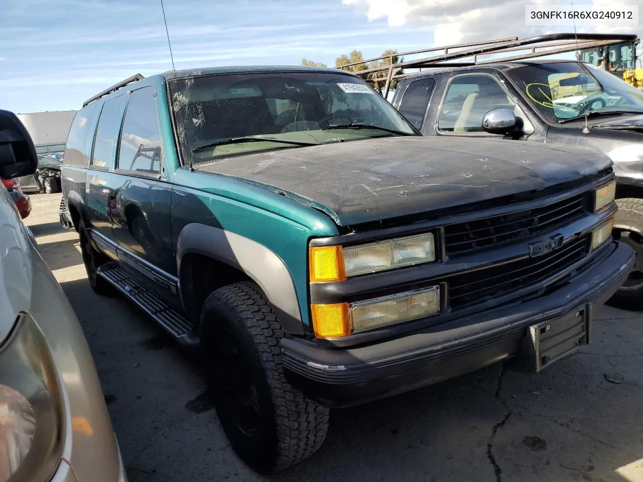 3GNFK16R6XG240912 1999 Chevrolet Suburban K1500