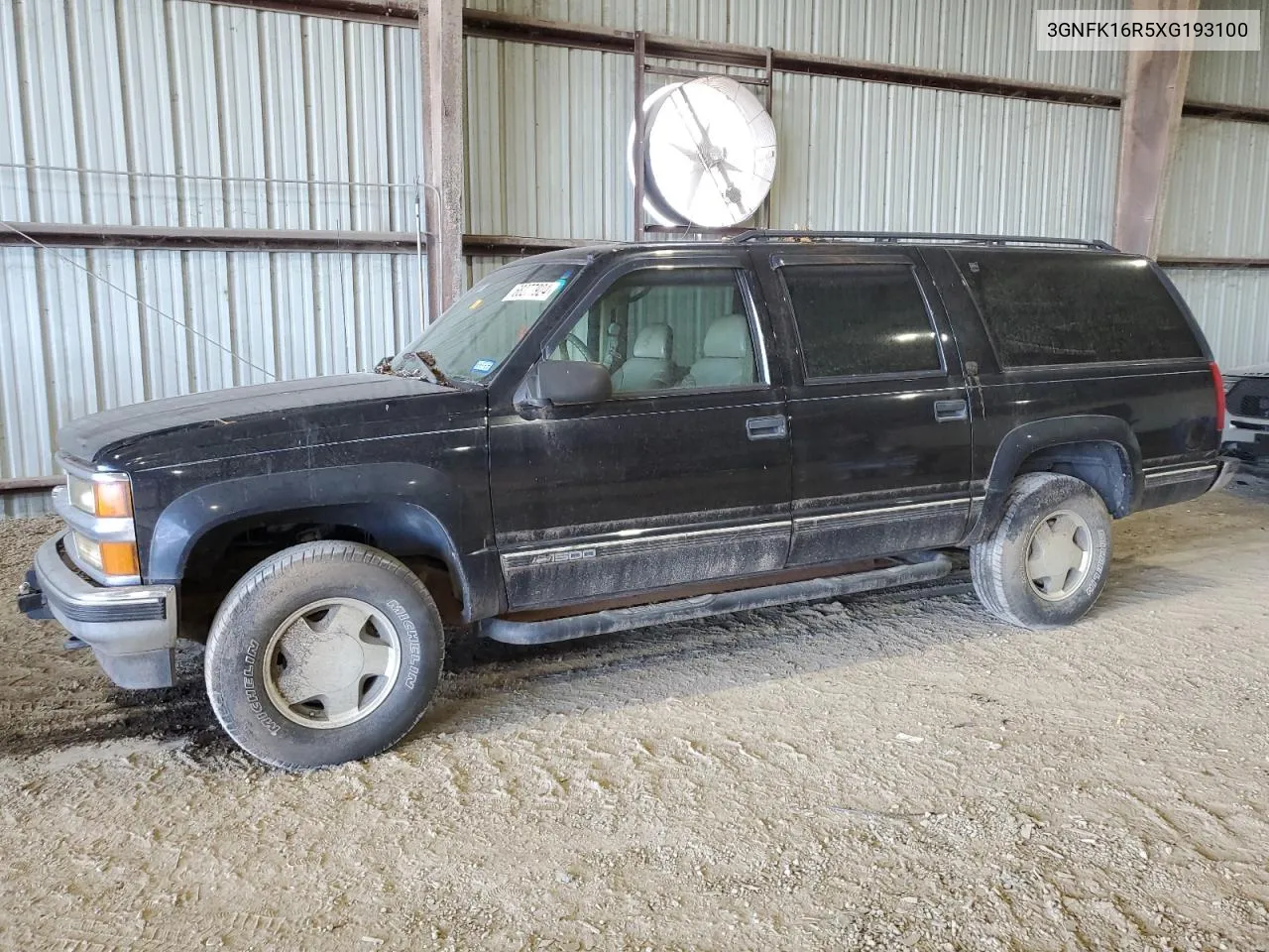 1999 Chevrolet Suburban K1500 VIN: 3GNFK16R5XG193100 Lot: 68277924