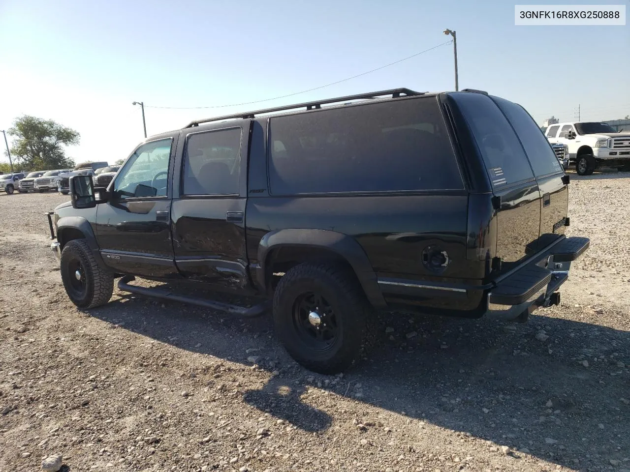 1999 Chevrolet Suburban K1500 VIN: 3GNFK16R8XG250888 Lot: 74305324