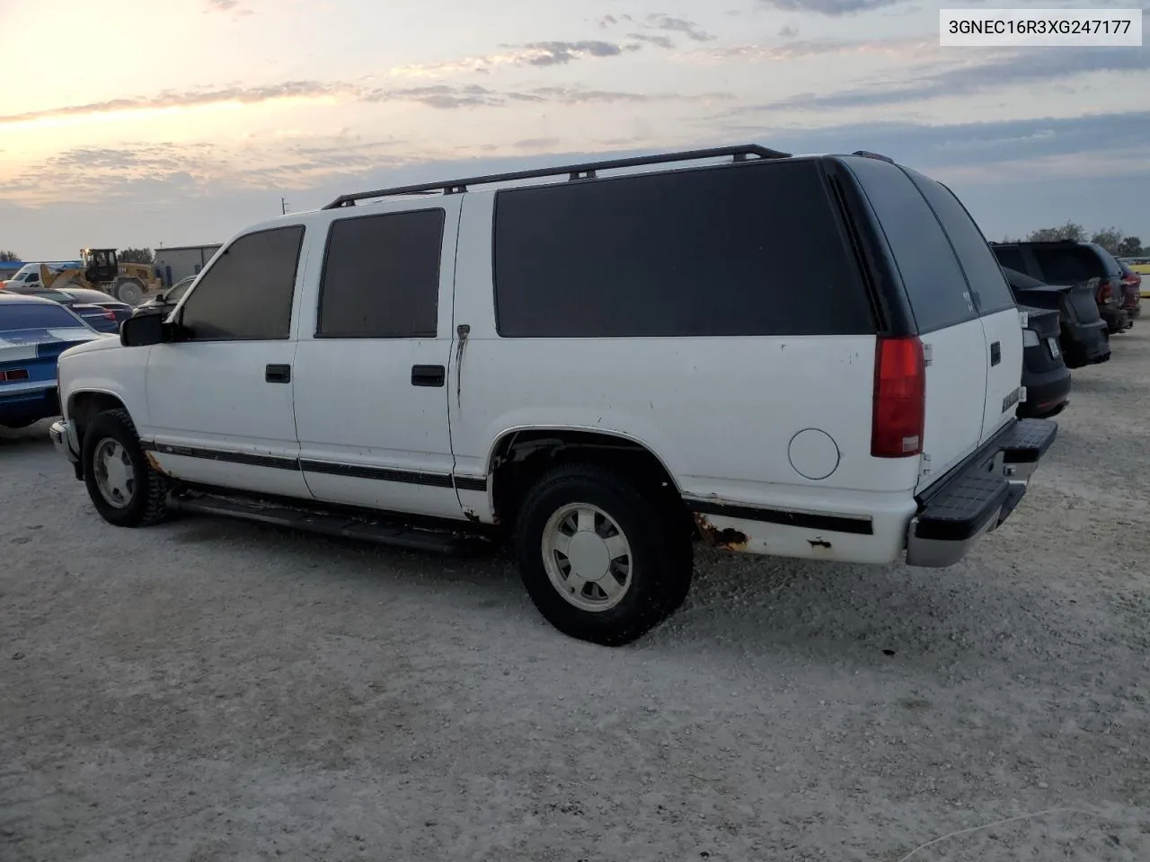 1999 Chevrolet Suburban C1500 VIN: 3GNEC16R3XG247177 Lot: 75674564