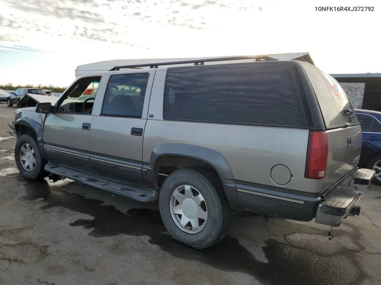 1999 Chevrolet Suburban K1500 VIN: 1GNFK16R4XJ372792 Lot: 78238584