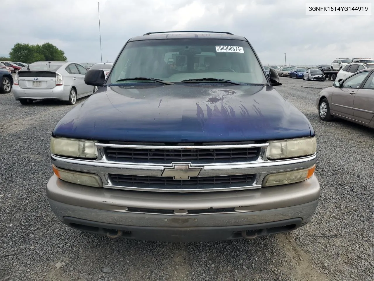 2000 Chevrolet Suburban K1500 VIN: 3GNFK16T4YG144919 Lot: 64368374