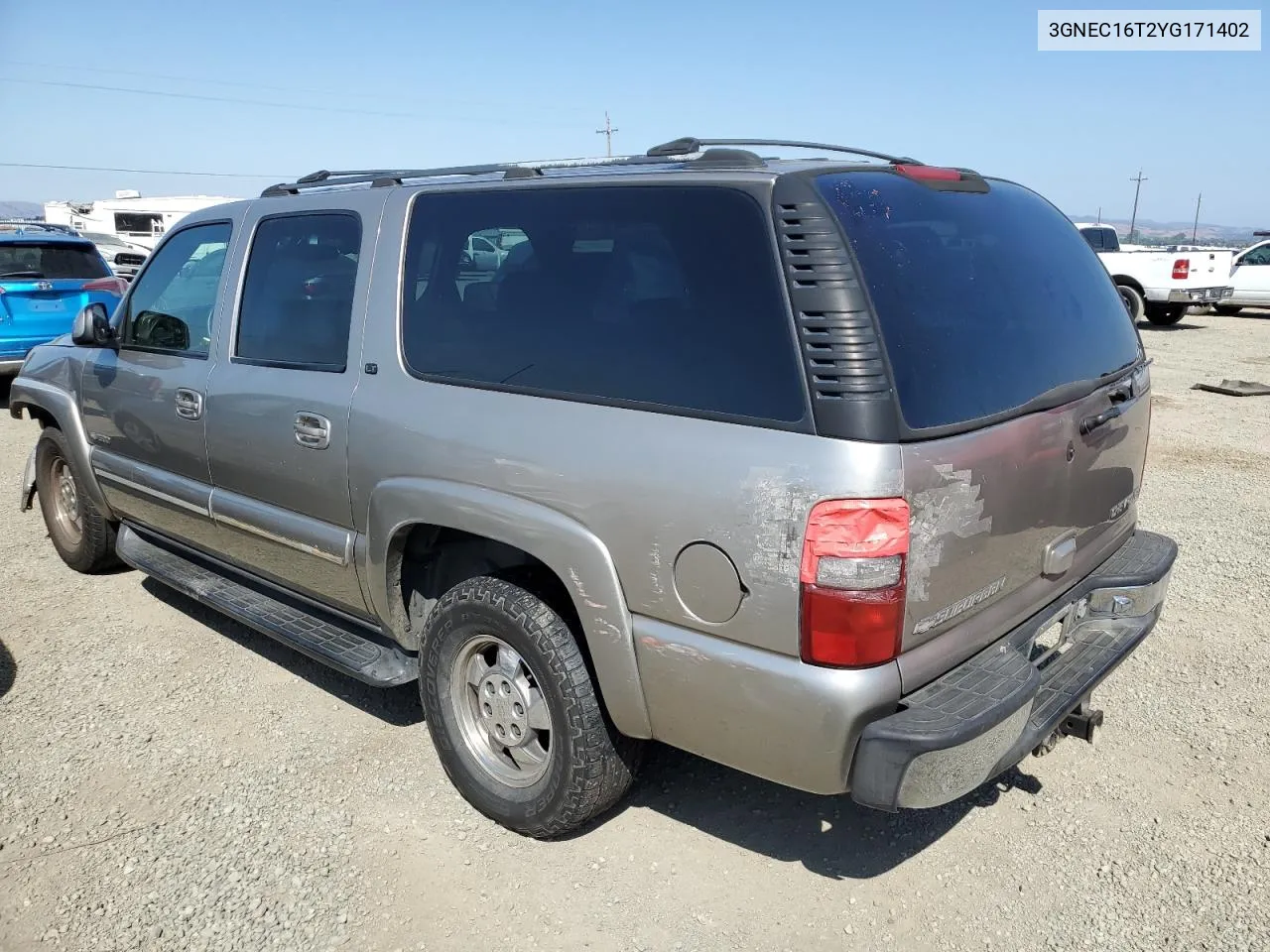 2000 Chevrolet Suburban C1500 VIN: 3GNEC16T2YG171402 Lot: 69283154