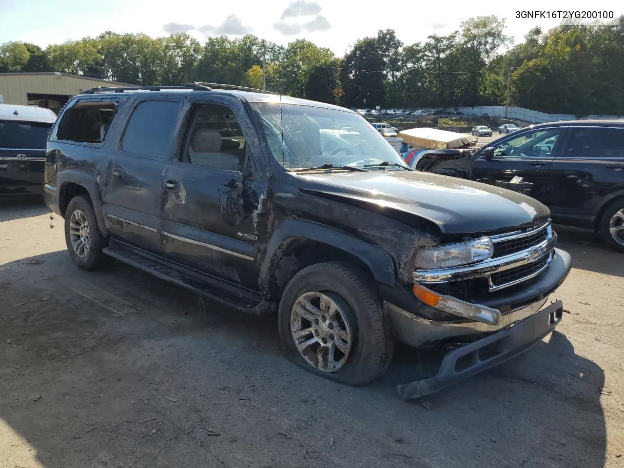 2000 Chevrolet Suburban K1500 VIN: 3GNFK16T2YG200100 Lot: 70187684