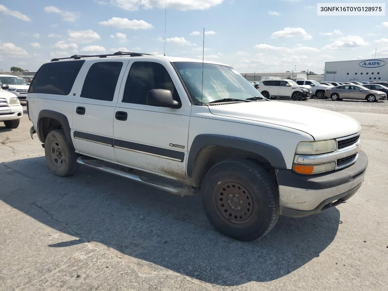 2000 Chevrolet Suburban K1500 VIN: 3GNFK16T0YG128975 Lot: 72245934