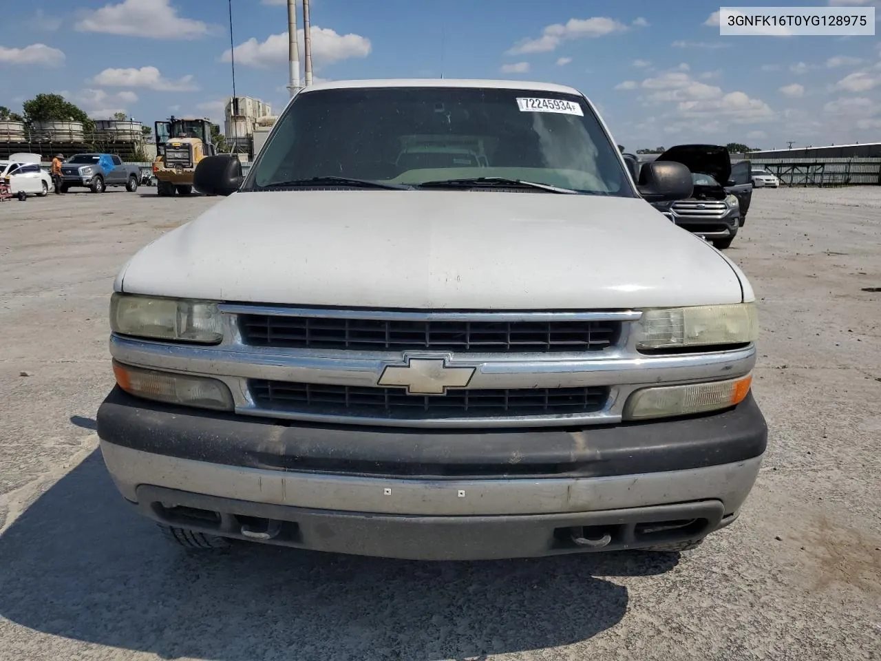 2000 Chevrolet Suburban K1500 VIN: 3GNFK16T0YG128975 Lot: 72245934