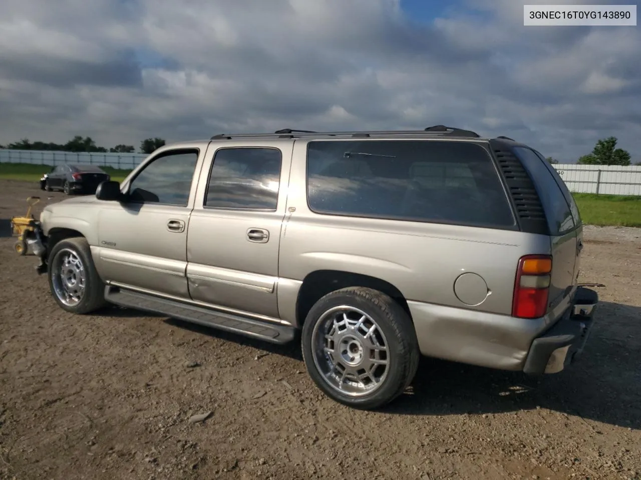 2000 Chevrolet Suburban C1500 VIN: 3GNEC16T0YG143890 Lot: 72273534