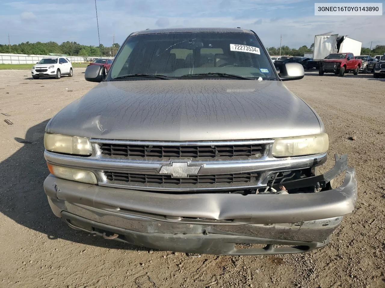 2000 Chevrolet Suburban C1500 VIN: 3GNEC16T0YG143890 Lot: 72273534