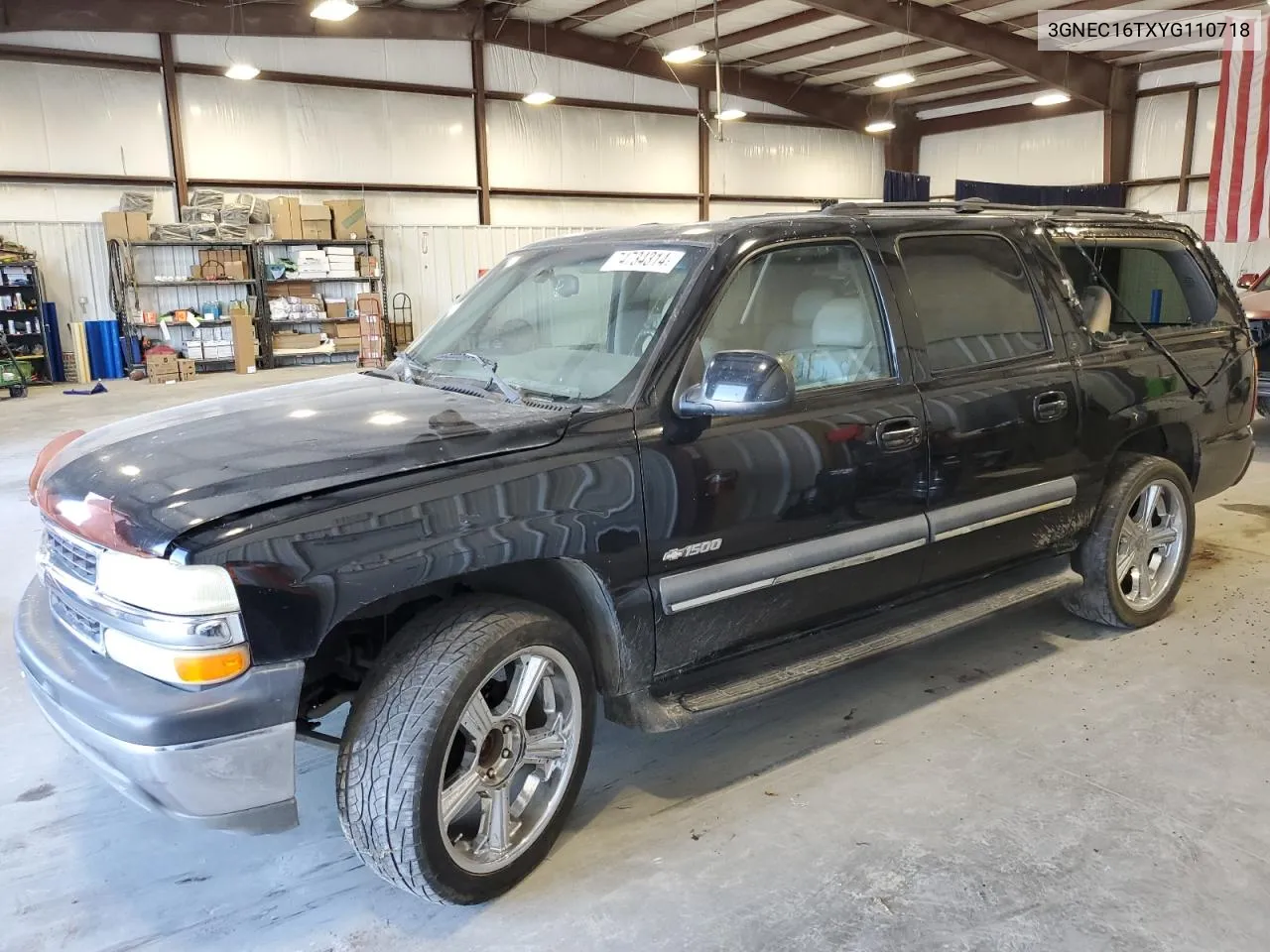 2000 Chevrolet Suburban C1500 VIN: 3GNEC16TXYG110718 Lot: 74734314