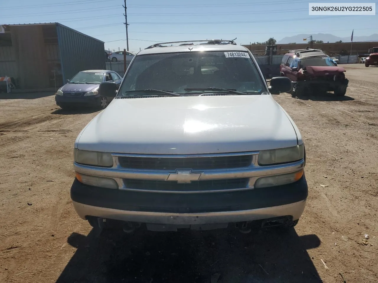 2000 Chevrolet Suburban K2500 VIN: 3GNGK26U2YG222505 Lot: 74813244