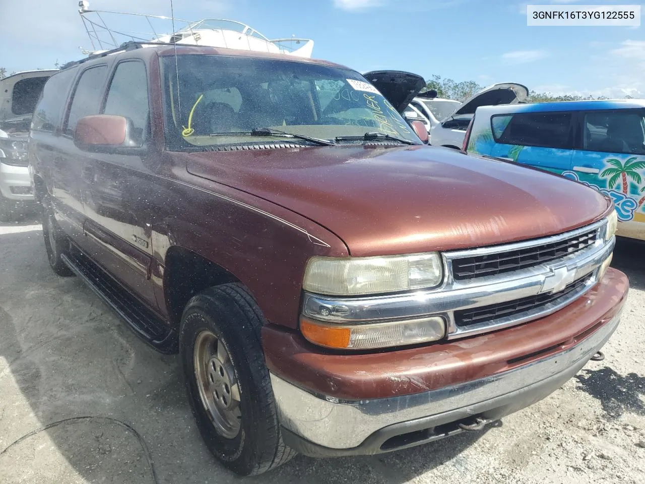 2000 Chevrolet Suburban K1500 VIN: 3GNFK16T3YG122555 Lot: 76624964