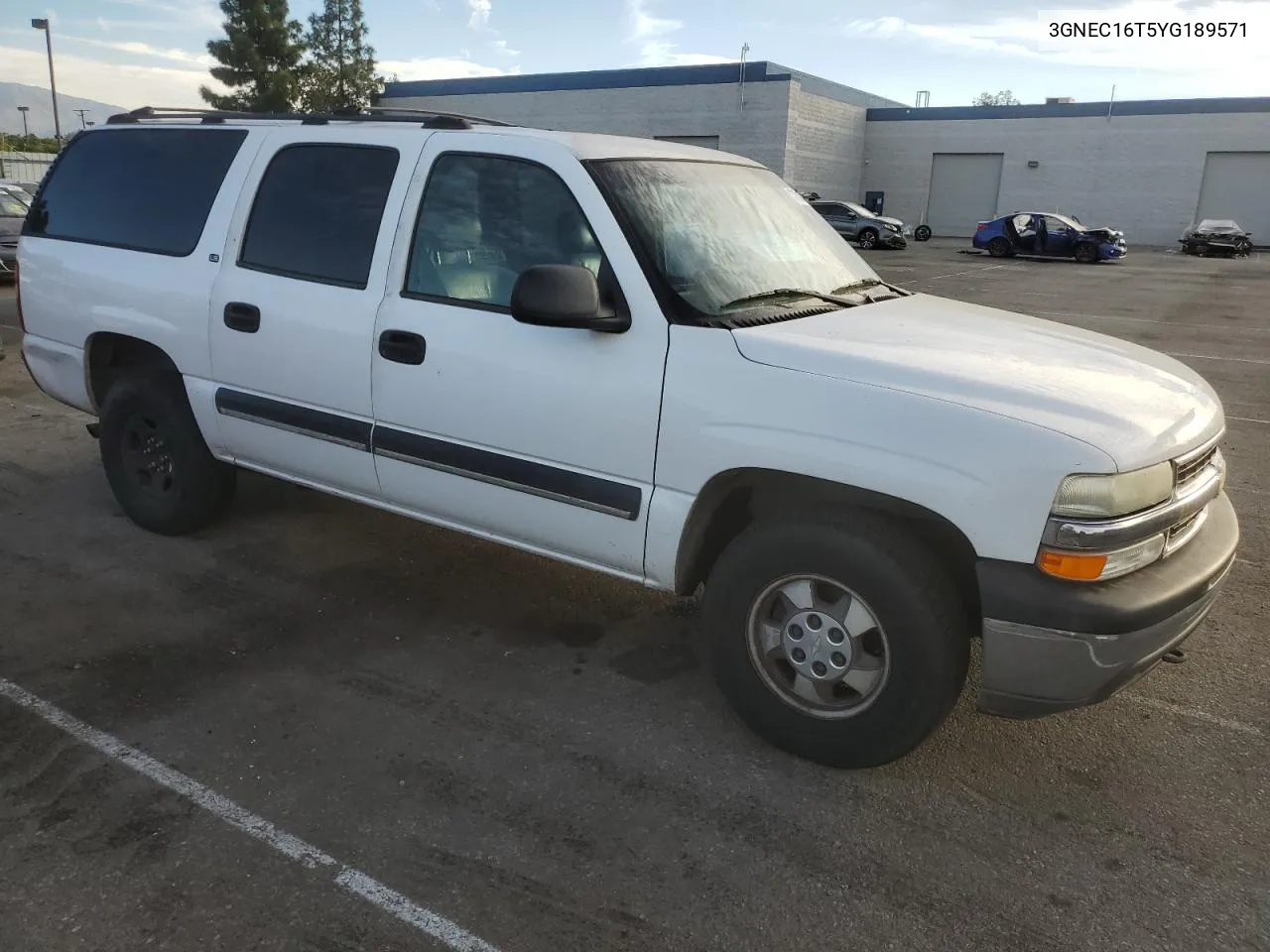 2000 Chevrolet Suburban C1500 VIN: 3GNEC16T5YG189571 Lot: 77704644