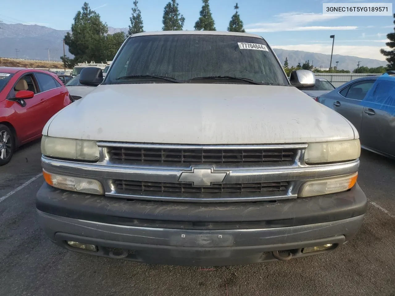 2000 Chevrolet Suburban C1500 VIN: 3GNEC16T5YG189571 Lot: 77704644