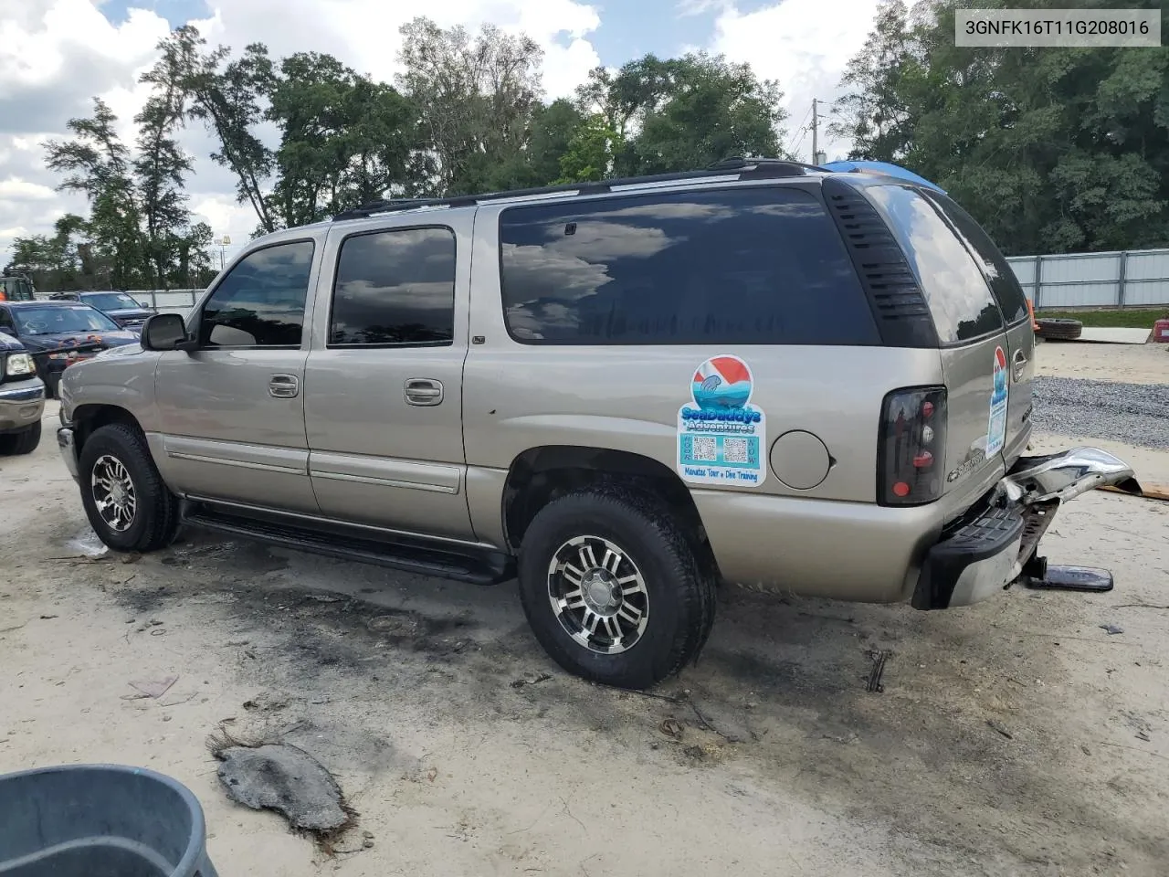 2001 Chevrolet Suburban K1500 VIN: 3GNFK16T11G208016 Lot: 61328074