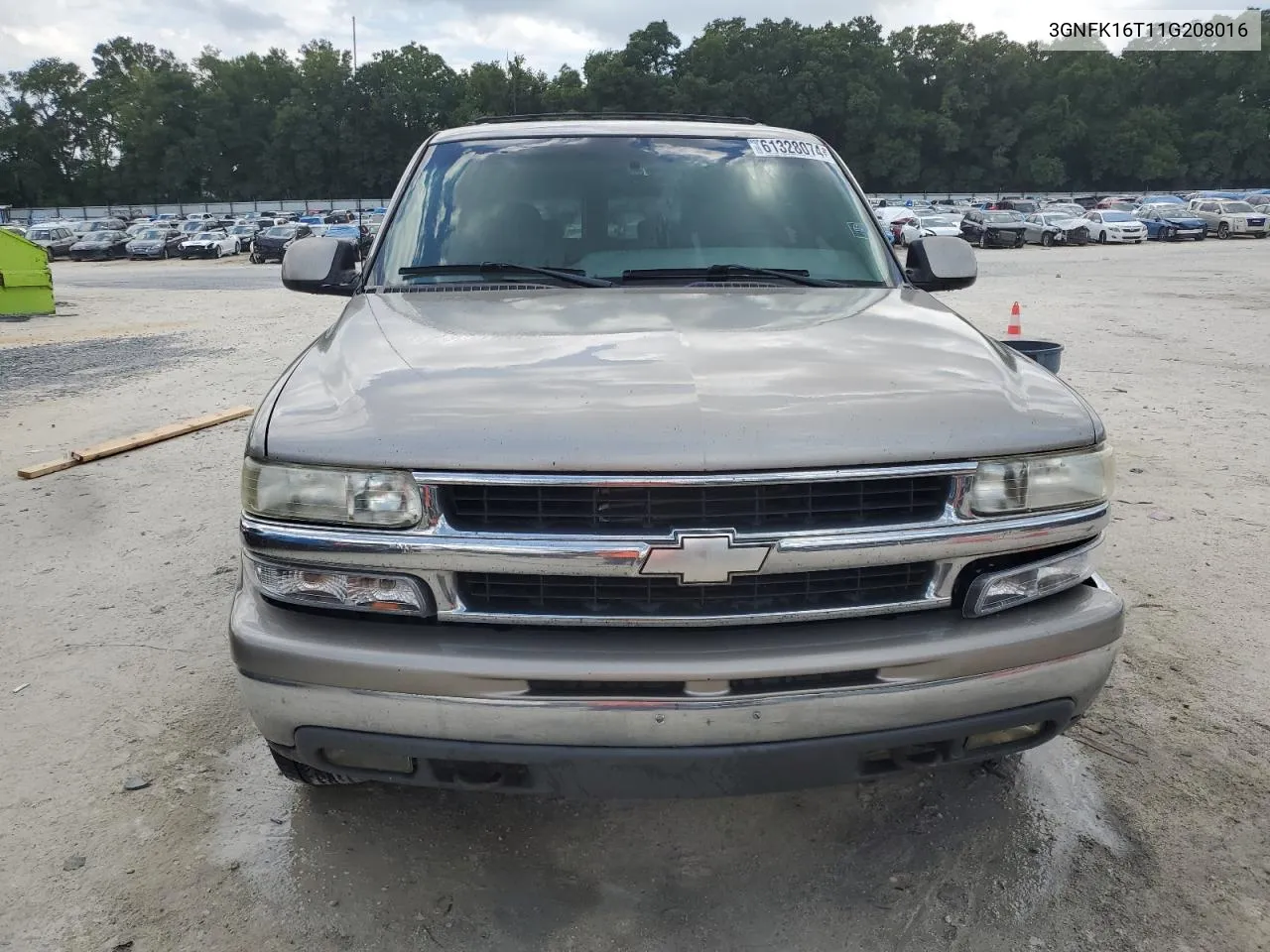 2001 Chevrolet Suburban K1500 VIN: 3GNFK16T11G208016 Lot: 61328074