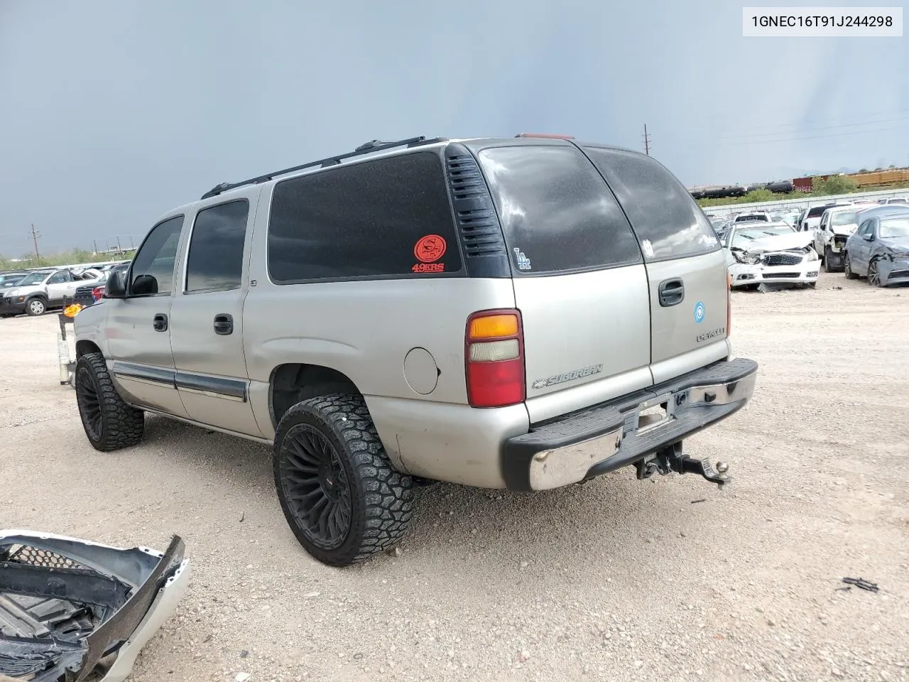 2001 Chevrolet Suburban C1500 VIN: 1GNEC16T91J244298 Lot: 68127834