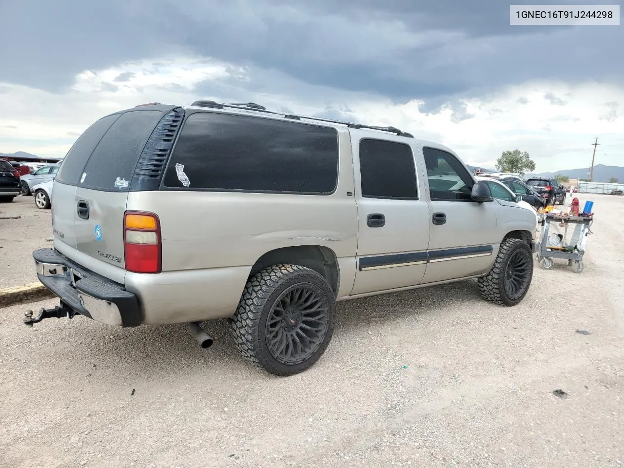 2001 Chevrolet Suburban C1500 VIN: 1GNEC16T91J244298 Lot: 68127834