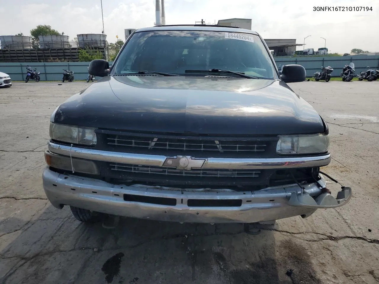 2001 Chevrolet Suburban K1500 VIN: 3GNFK16T21G107194 Lot: 68445204