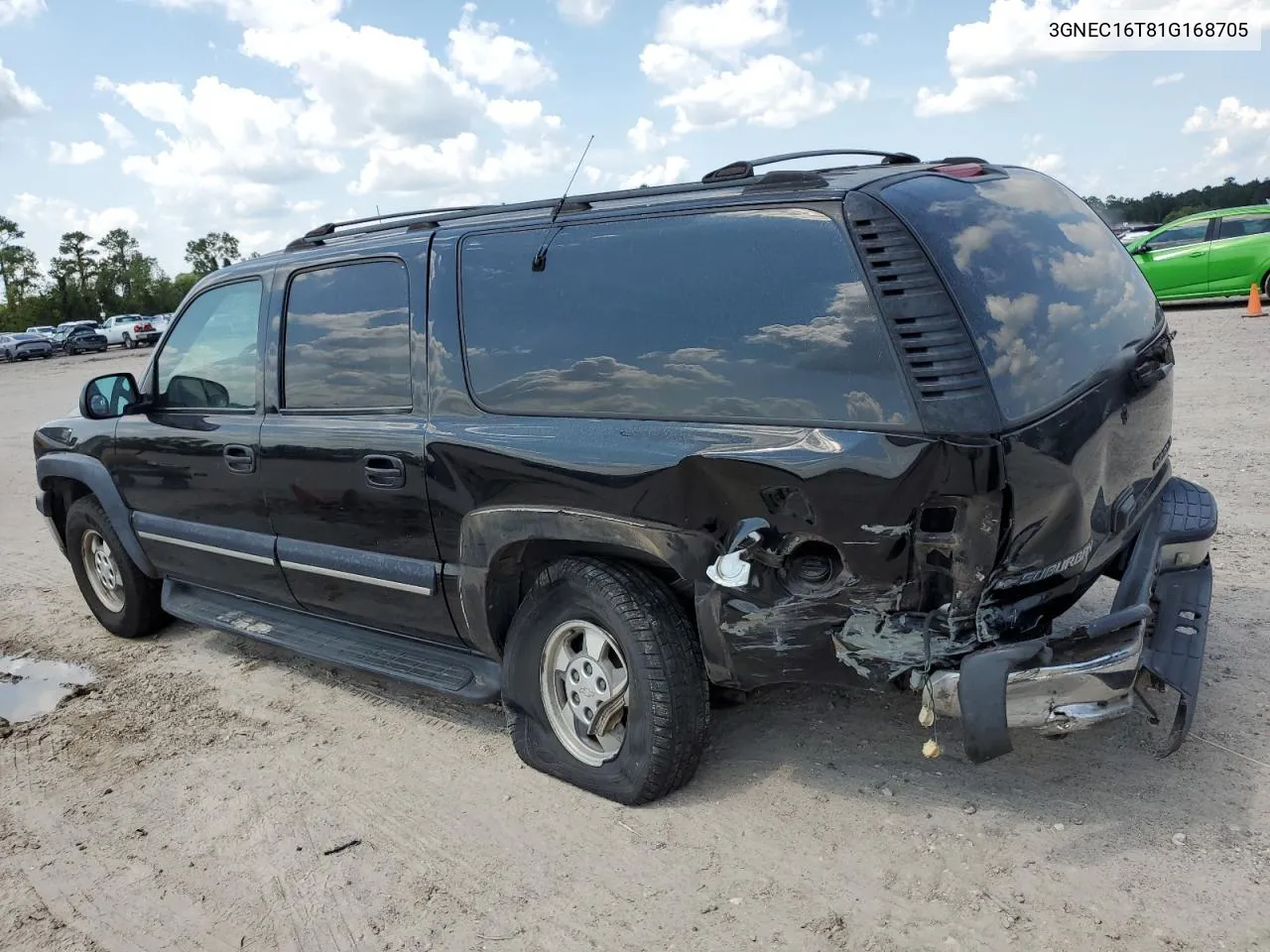 2001 Chevrolet Suburban C1500 VIN: 3GNEC16T81G168705 Lot: 71161814