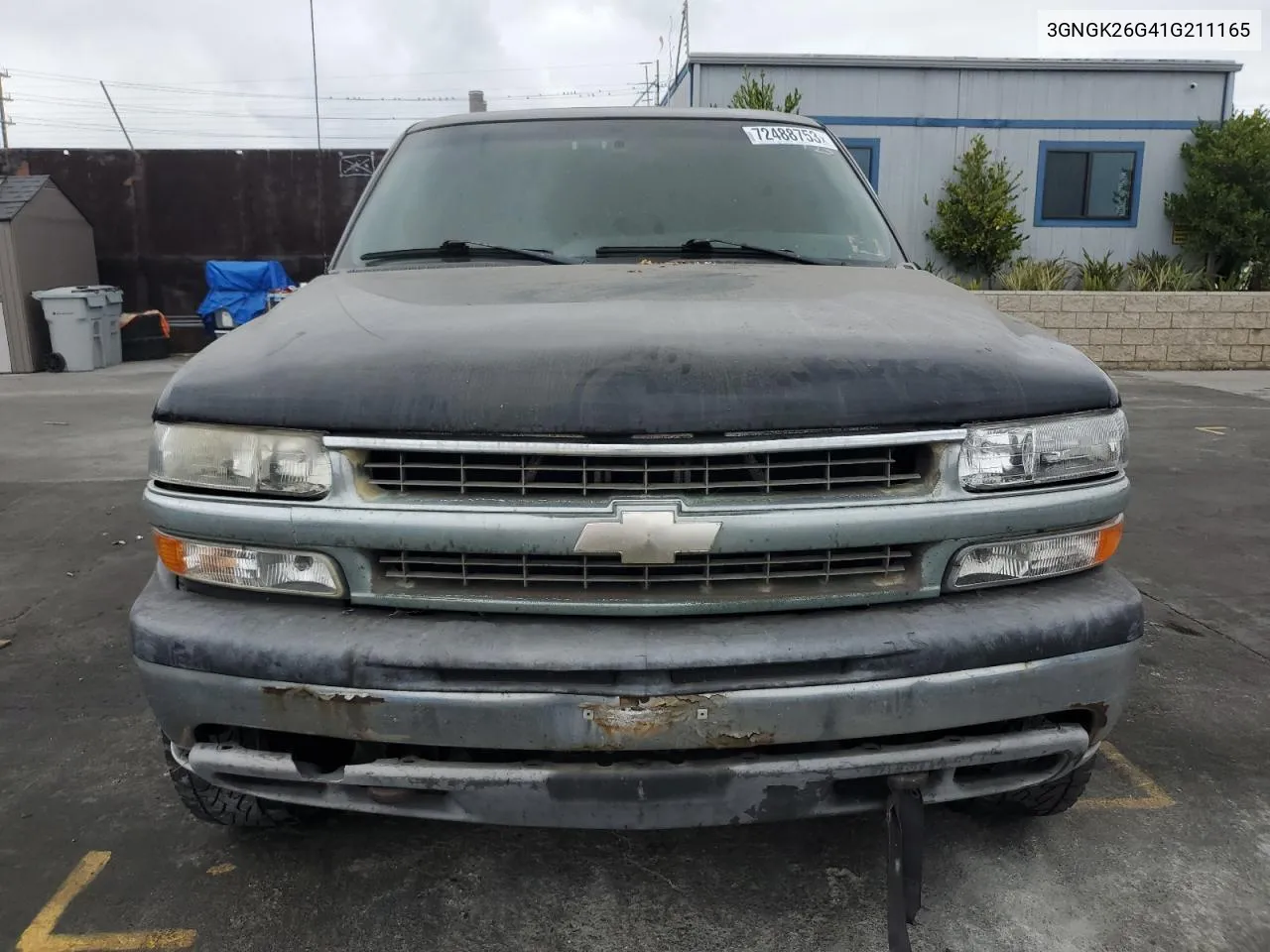 2001 Chevrolet Suburban K2500 VIN: 3GNGK26G41G211165 Lot: 72488753