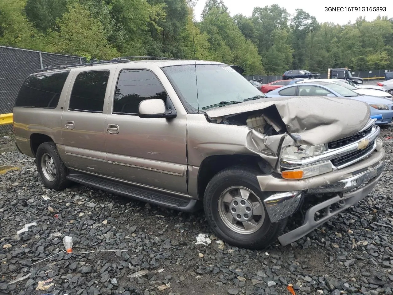 2001 Chevrolet Suburban C1500 VIN: 3GNEC16T91G165893 Lot: 72577224