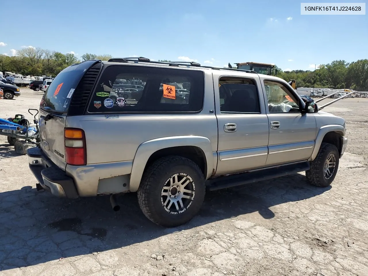 2001 Chevrolet Suburban K1500 VIN: 1GNFK16T41J224628 Lot: 72765734