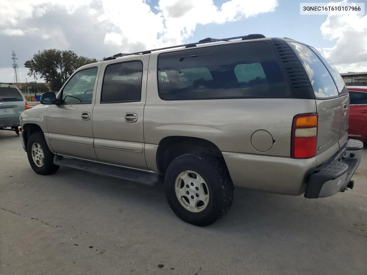 2001 Chevrolet Suburban C1500 VIN: 3GNEC16T61G107966 Lot: 74455334