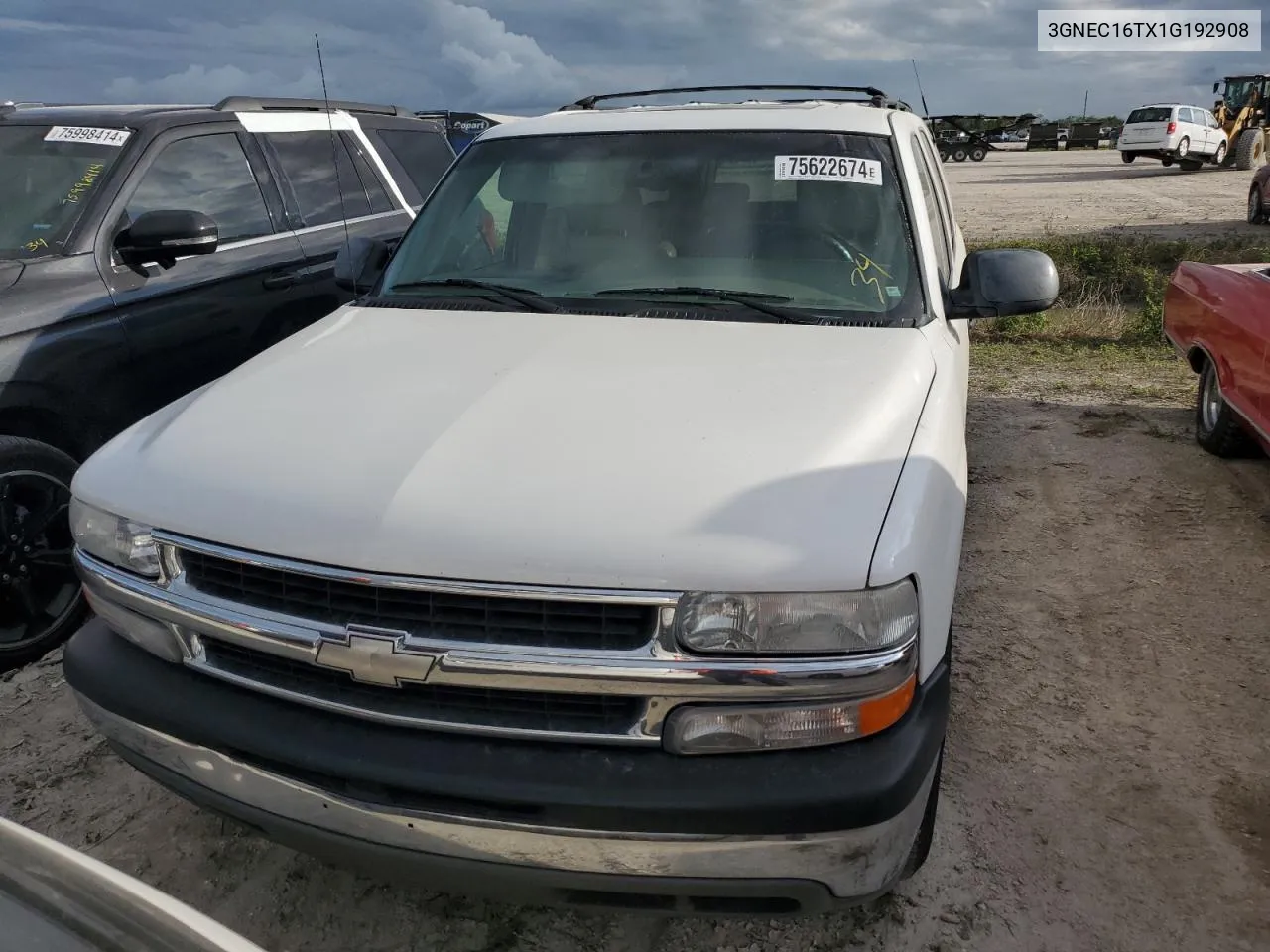 2001 Chevrolet Suburban C1500 VIN: 3GNEC16TX1G192908 Lot: 75622674