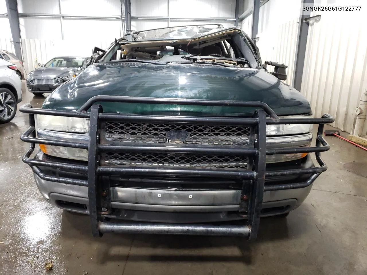 2001 Chevrolet Suburban K2500 VIN: 3GNGK26G61G122777 Lot: 76675594