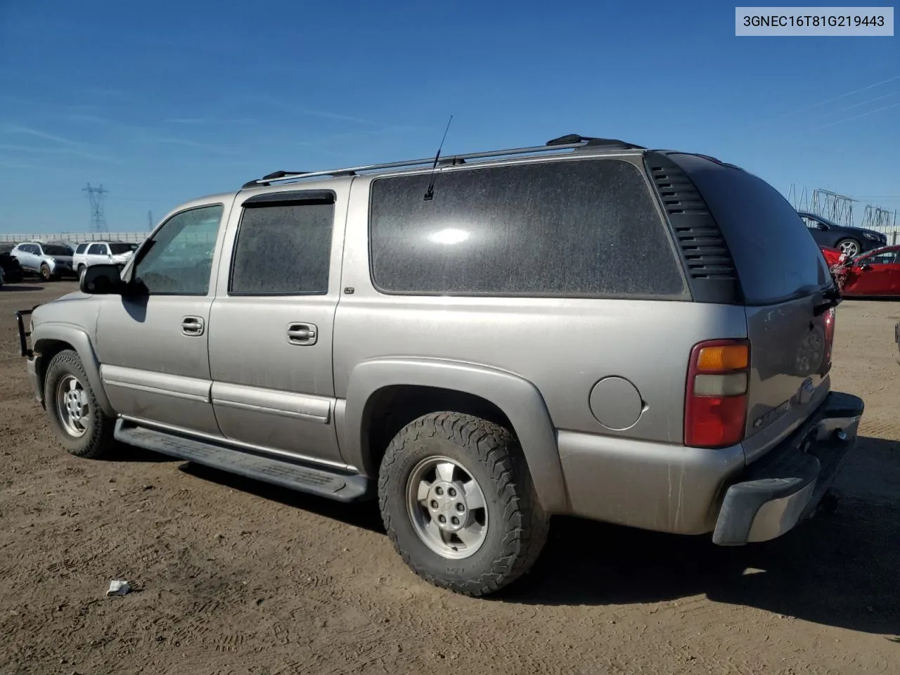 2001 Chevrolet Suburban C1500 VIN: 3GNEC16T81G219443 Lot: 77371104