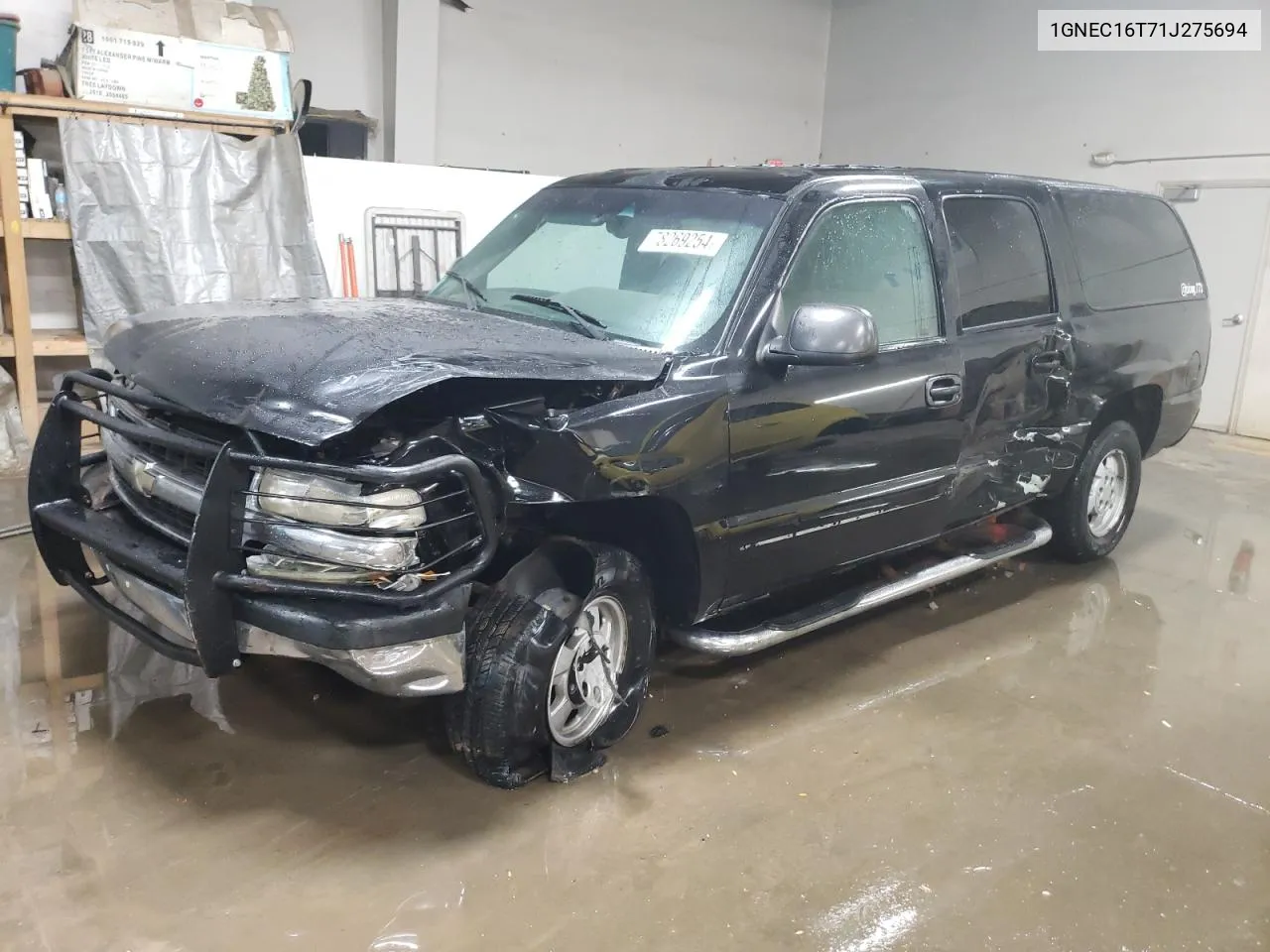 2001 Chevrolet Suburban C1500 VIN: 1GNEC16T71J275694 Lot: 78269254