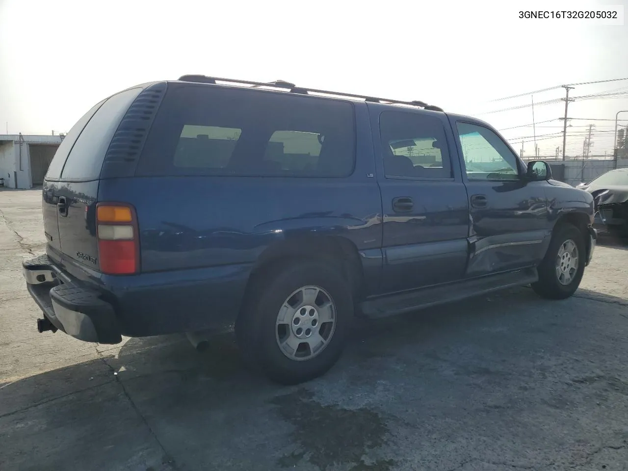 2002 Chevrolet Suburban C1500 VIN: 3GNEC16T32G205032 Lot: 57858974