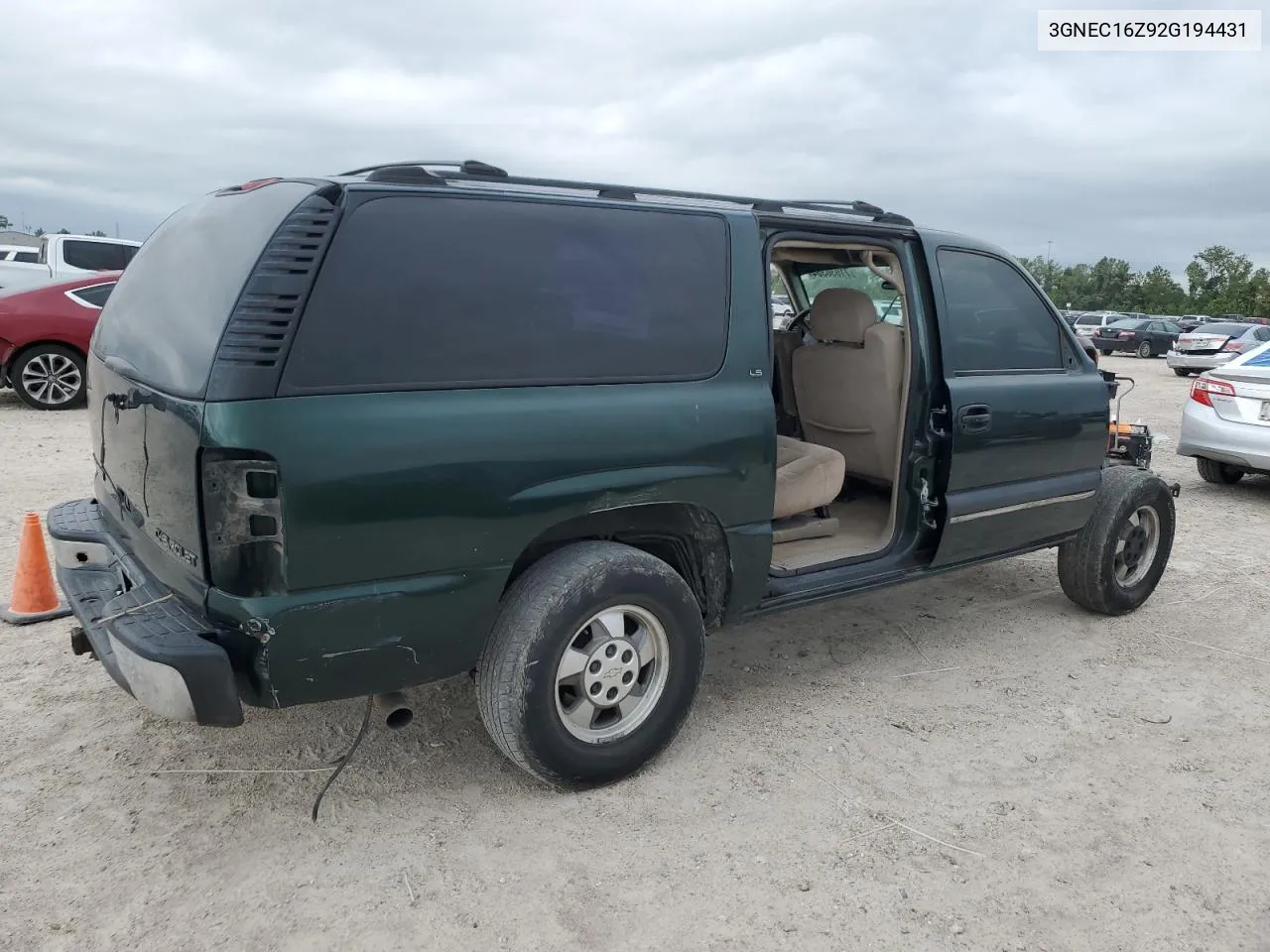 2002 Chevrolet Suburban C1500 VIN: 3GNEC16Z92G194431 Lot: 71030364