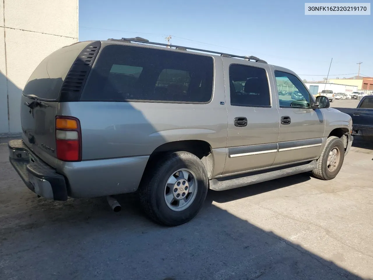 2002 Chevrolet Suburban K1500 VIN: 3GNFK16Z32G219170 Lot: 73681914