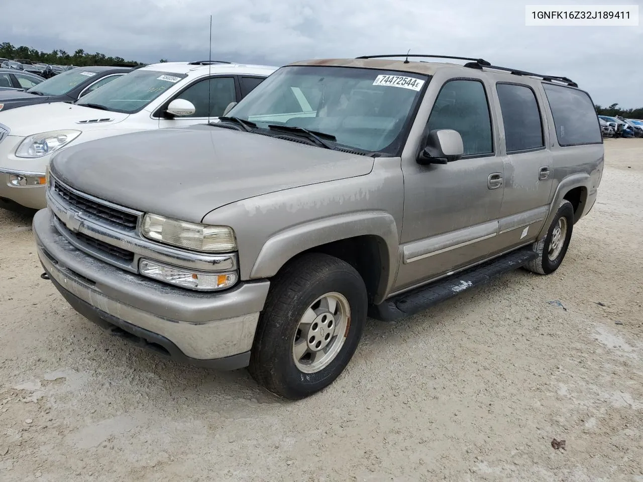 2002 Chevrolet Suburban K1500 VIN: 1GNFK16Z32J189411 Lot: 74472544