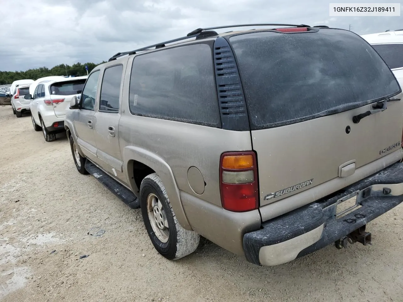 2002 Chevrolet Suburban K1500 VIN: 1GNFK16Z32J189411 Lot: 74472544