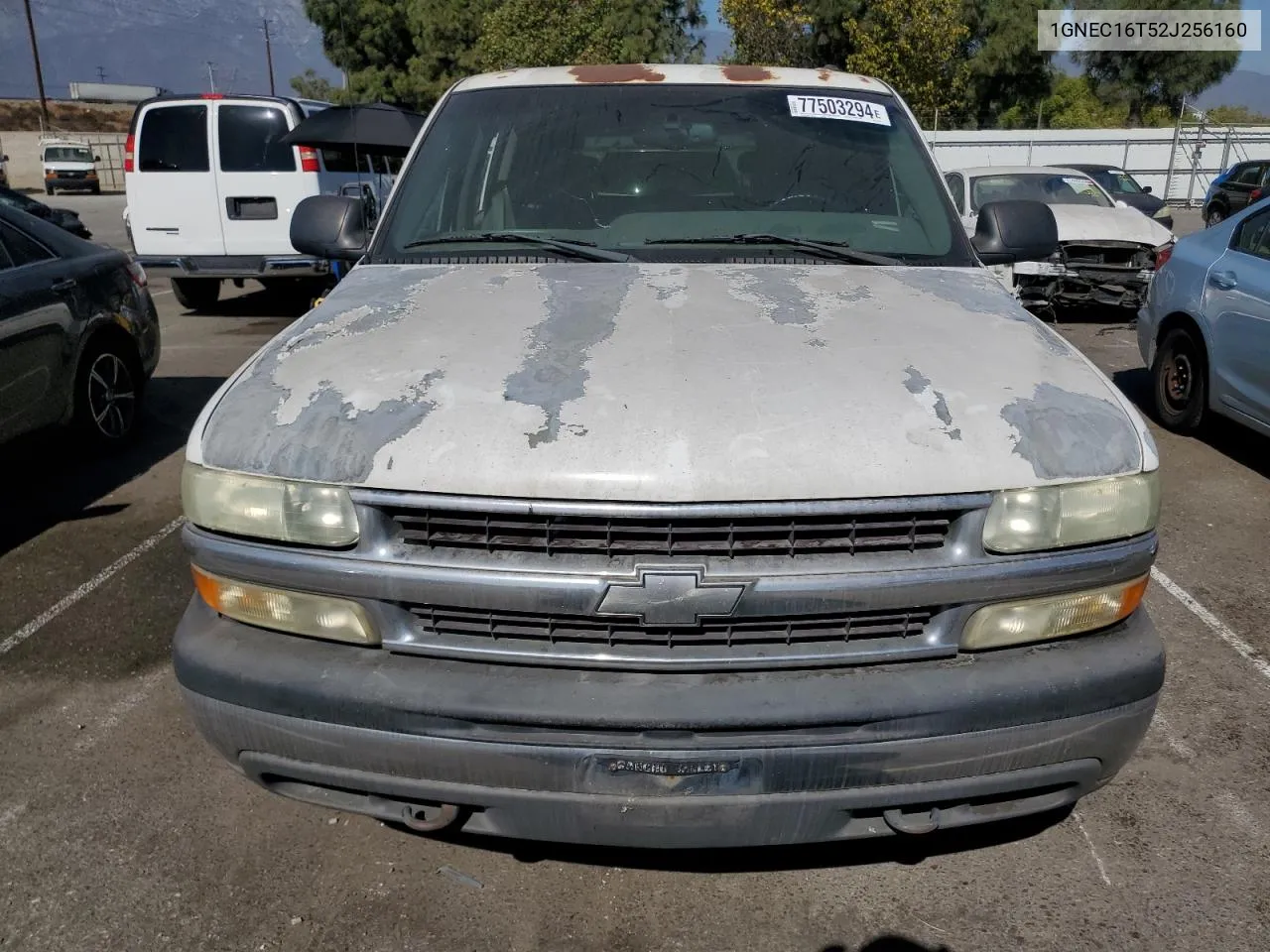 2002 Chevrolet Suburban C1500 VIN: 1GNEC16T52J256160 Lot: 77503294