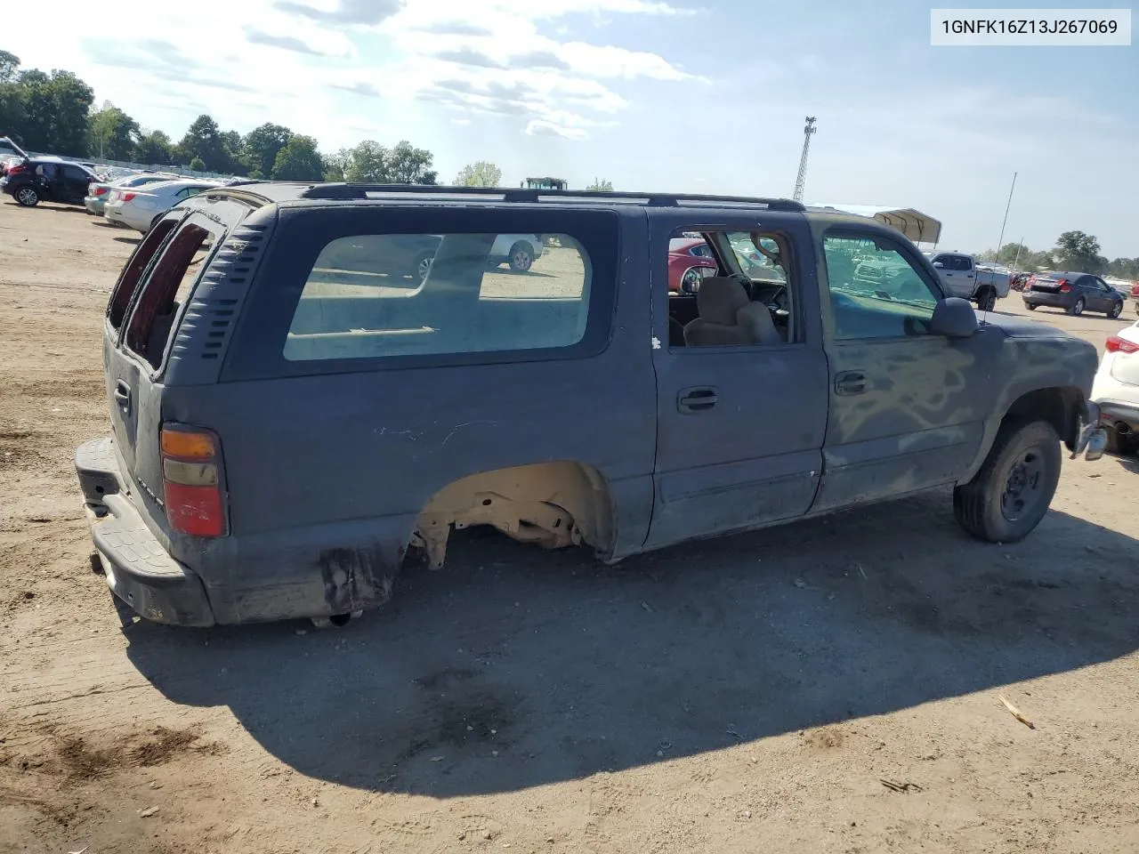 2003 Chevrolet Suburban K1500 VIN: 1GNFK16Z13J267069 Lot: 69261734