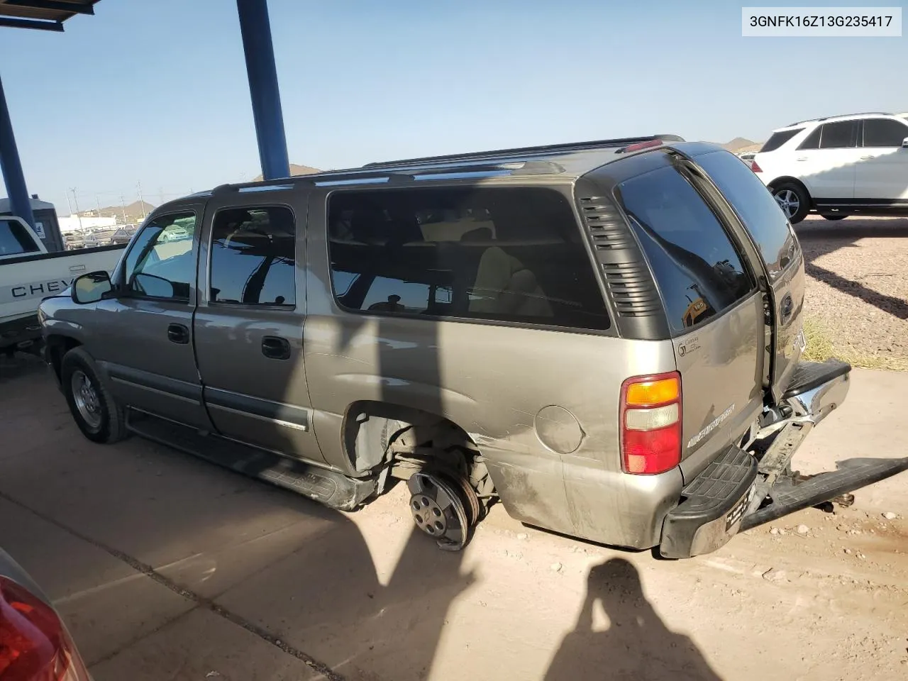 2003 Chevrolet Suburban K1500 VIN: 3GNFK16Z13G235417 Lot: 74716344