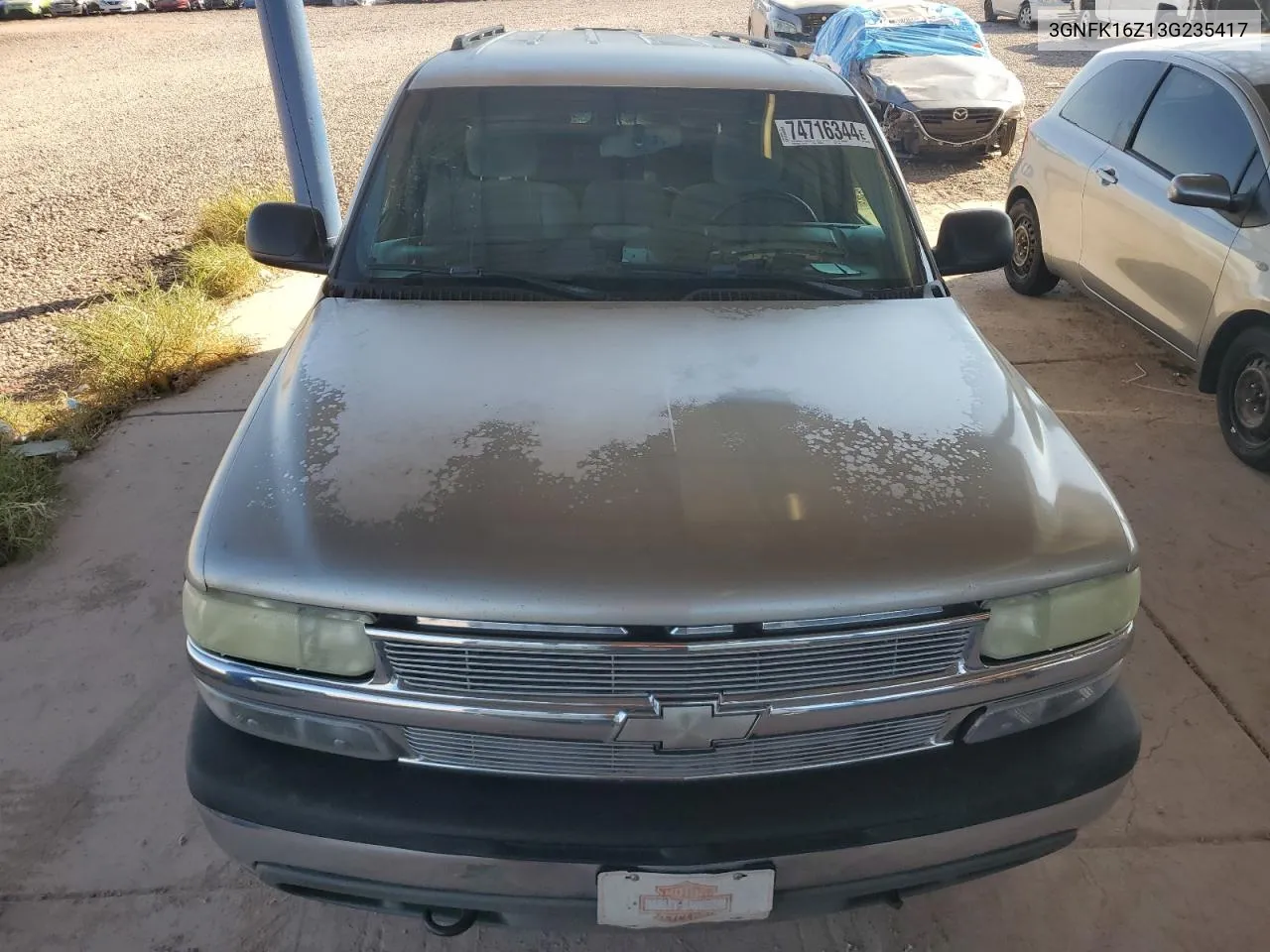 2003 Chevrolet Suburban K1500 VIN: 3GNFK16Z13G235417 Lot: 74716344