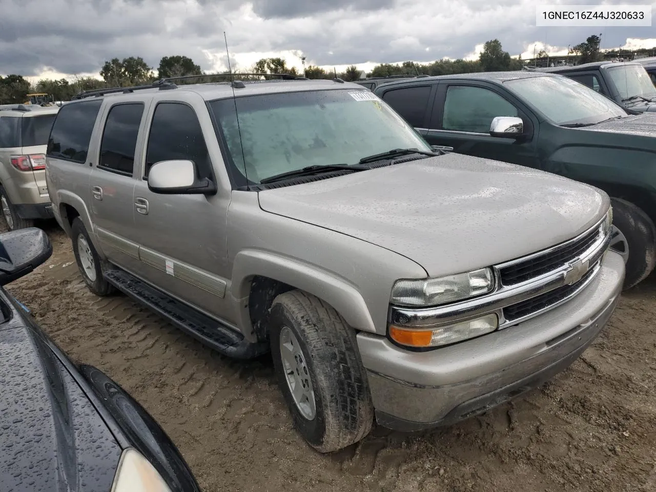 2004 Chevrolet Suburban C1500 VIN: 1GNEC16Z44J320633 Lot: 73777104