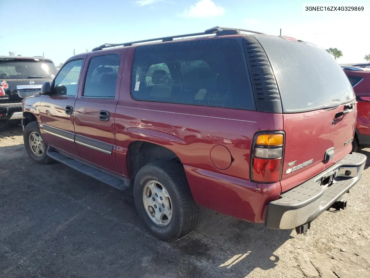 2004 Chevrolet Suburban C1500 VIN: 3GNEC16ZX4G329869 Lot: 75017474