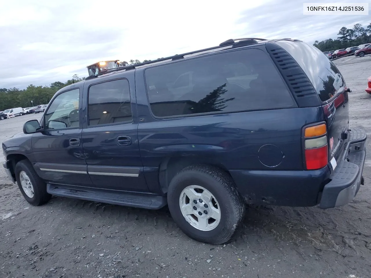 2004 Chevrolet Suburban K1500 VIN: 1GNFK16Z14J251536 Lot: 75109934